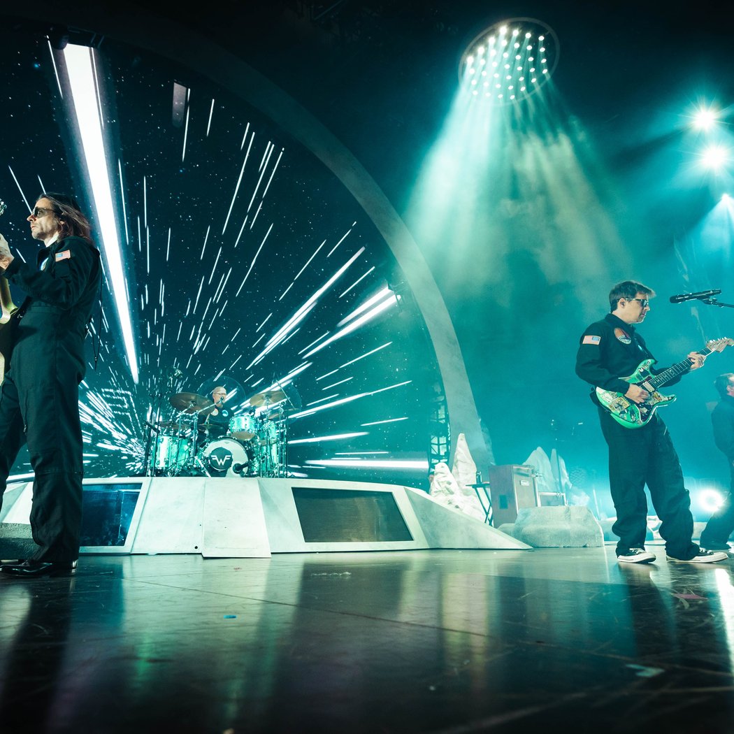 WEEZER: The Gathering 5